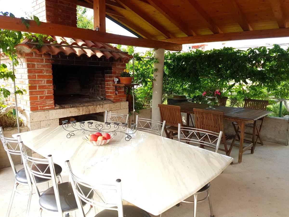 Apartments With A Parking Space Nin, Zadar - 13571 Exterior foto